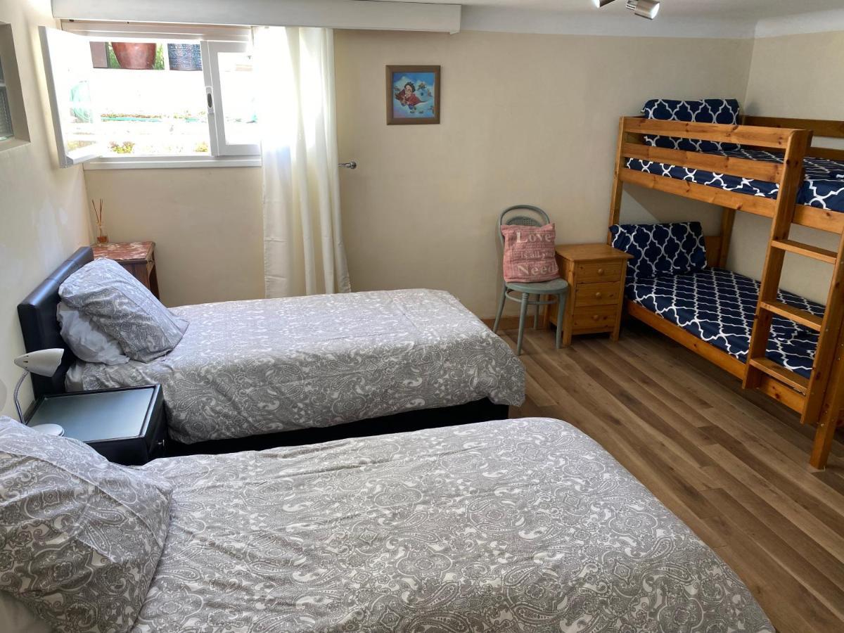 Peaceful 3 Bedroom 8 Person Ground Floor Apartment With Large Private Heated Pool La Digne-d’Amont Kültér fotó
